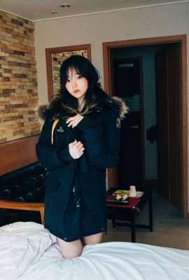 Bambi 밤비, [LOOZY] Double Date Set.02