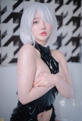 Son Yeeun 손예은, [BLUECAKE] 2B RED Set.02