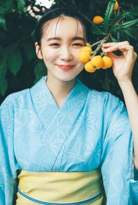 Marie Iitoyo 飯豊まりえ, Big Comic Spirits 2021 No.32 (ビッグコミックスピリッツ 2021年32号)