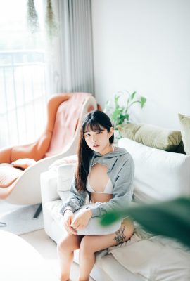 Sonson 손손, [Loozy] Date at home (+S Ver) Set.01