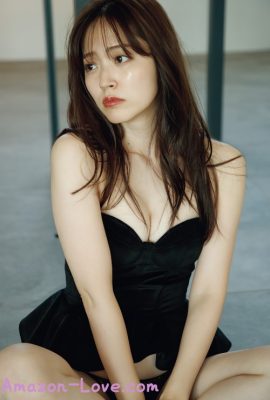 Airi Suzuki 鈴木愛理, 写真集 『 Nectar 』 Set.02