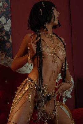 Cosplay 云溪溪 奶桃 女巫和艳后