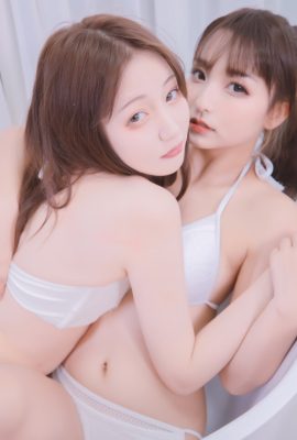 Cosplay 神楽坂真冬 笑颜水时计 Vol.01