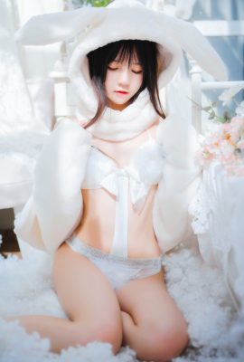 Cosplay 桜桃喵 小白兔 Set.01