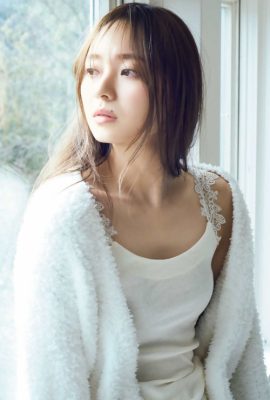 Minami Umezawa 梅澤美波, Shonen 杂志 2022 No.15 (週刊少年マガジン 2022年15号)