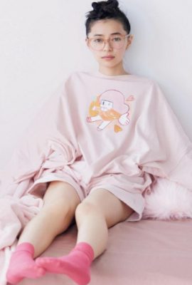 Moe Kamikokuryo 上國料萌衣, aR (アール) 杂志 2022.03