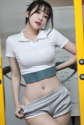 Lee Ahrin 이아린, LIKEY Web Pictorial Set.01