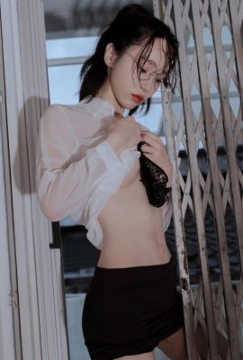 Yunha 윤하, Espacia 韩国 EHC#074 Set.02