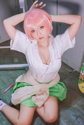 Cosplay Messie Huang Ichika Nakano 中野 一花