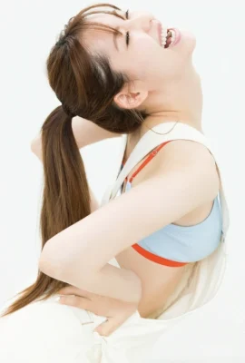 Riho Nakamura 中村里帆, デジタル限定 YJ Photobook 『Attention, please』